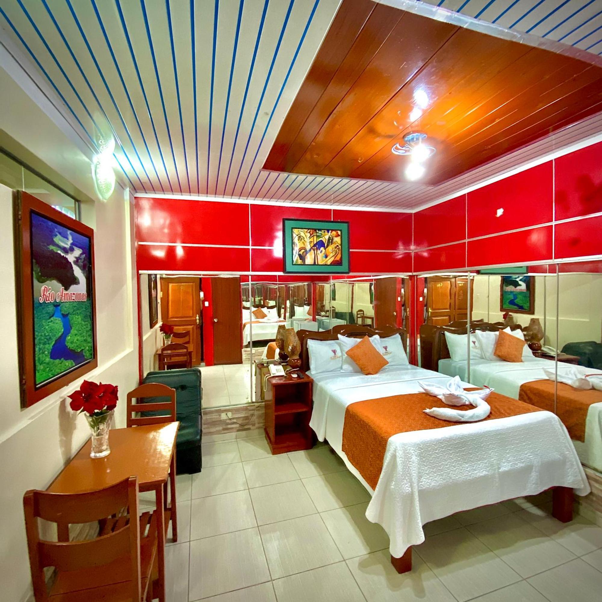 Hotel Ventura Isabel Iquitos Exterior foto